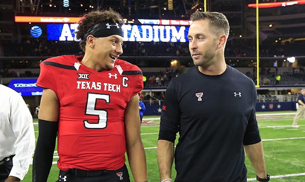 Kliff Kingsbury Predicted Patrick Mahomes Would Earn Record Nfl Contract