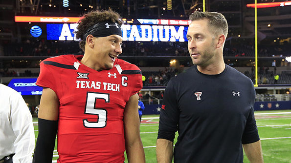 Kliff Kingsbury predicted Patrick Mahomes would earn record NFL contract
