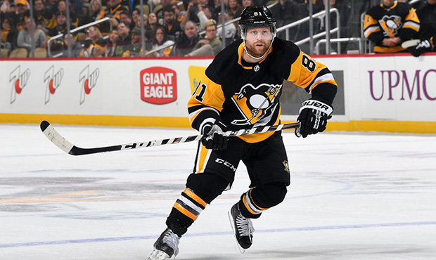 Report: Kessel not in Coyotes' plans and is eyeing trade to