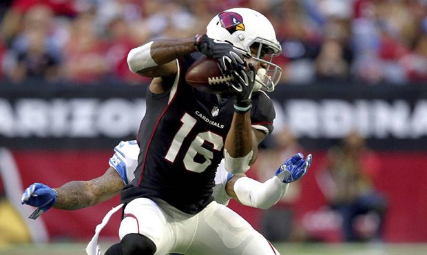 Arizona Cardinals wide receiver Trent Sherfield (16) can't make the catch against het Detroit Lions...