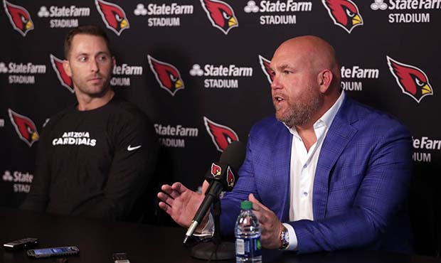 Arizona Cardinals head coach Kliff Kingsbury, left, and general manager Steve Keim  discusses the u...