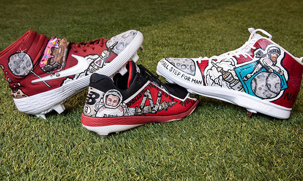 D-backs rock Apollo 11 cleats in honor of 50th anniversary of moon landing