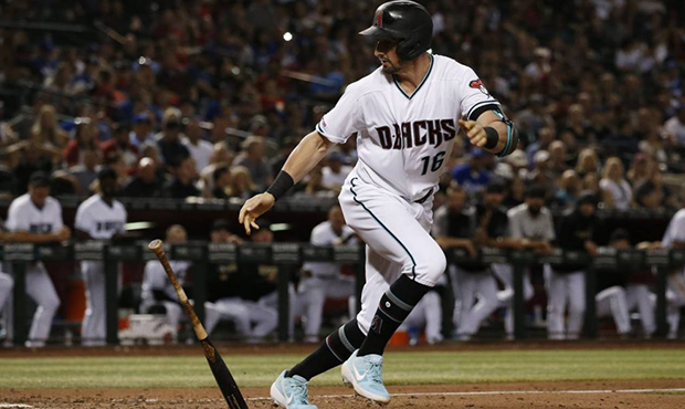 Don't balk, RUN! D-backs beat L.A. for fifth straight win