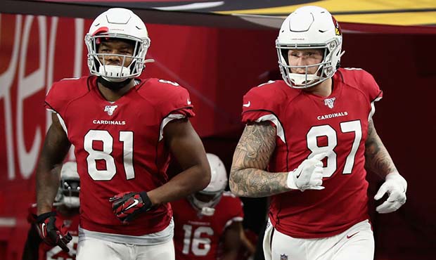 TE Darrell Daniels elevated to the Cardinals active roster, T Mills to IR