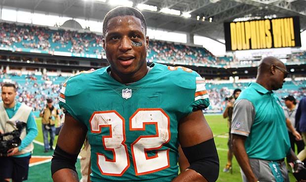 With Kenyan Drake trade, Cardinals do another round of catching up RBs