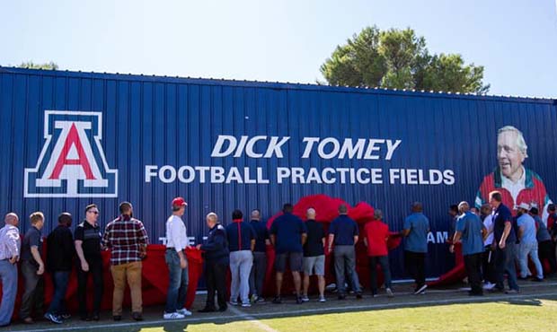 Arizona dedicates practice fields to former head coach Dick Tomey