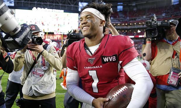 Arizona Cardinals quarterback Kyler Murray (1) leaves the field after an NFL football game against ...