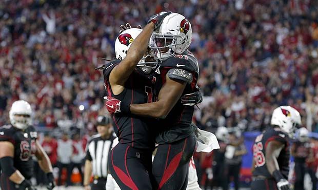 Arizona Cardinals running back Kenyan Drake celebrates his touchdown against the San Francisco 49er...