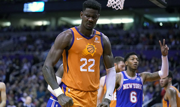 Deandre Ayton Can't Watch NBA Games. It's About Bad Habits. - The New York  Times