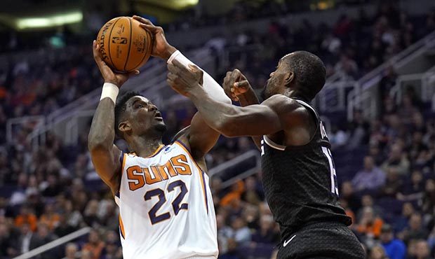 Deandre Ayton back to bench as Suns change starting lineup vs. Magic