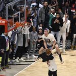 Milwaukee Bucks' Pat Connaughton competes in basketball's NBA All-Star slam dunk contest Saturday, Feb. 15, 2020, in Chicago. (AP Photo/David Banks)