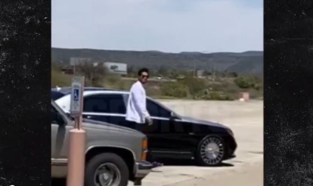 Kendall Jenner and Devin Booker road trip to Sedona, internet freaks out