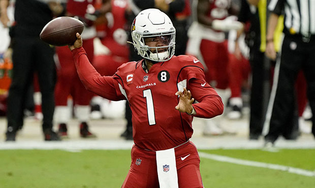 Arizona Cardinals quarterback Kyler Murray (1) throws against the Detroit Lions during the first ha...