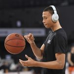 24. New Orleans Pelicans: RJ Hampton, G, USA
Nothing better to do with multiple firsts than going for it and Hampton qualifies. I'm not the biggest fan but there are clear NBA attributes that New Orleans could turn into something legit.(Photo by Ian Hitchcock/Getty Images)