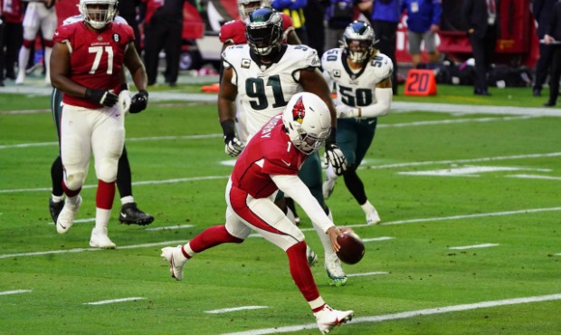 Arizona Cardinals quarterback Kyler Murray (1) scores a rushing touchdown against the Philadelphia ...