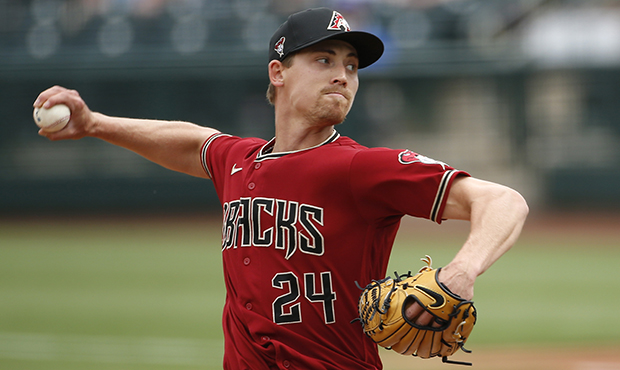 D-backs' Weaver finds the positives in bumpy outing against Royals