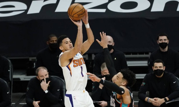 Suns' All-Star power with Booker, Paul crushes Grizzlies in decisive win
