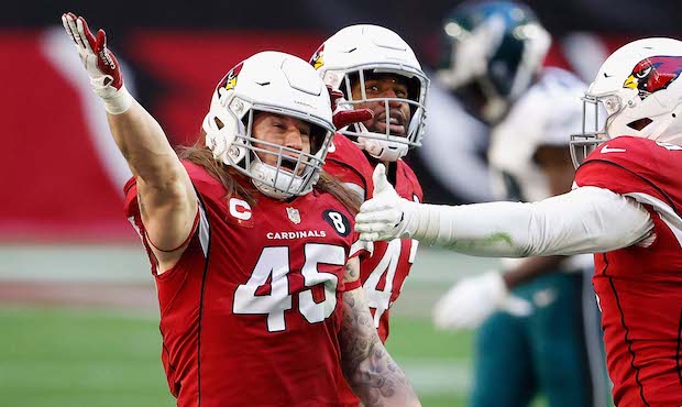Dennis Gardeck's grind from torn ACL highlighted in 'Cardinals Flight Plan'