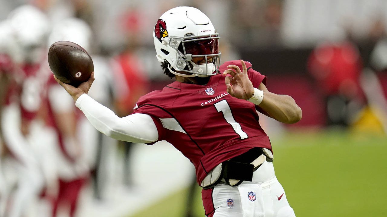 Arizona Cardinals quarterback Kyler Murray (1) warms up prior to an NFL football game against the K...