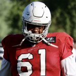 Cardinals OL Rodney Hudson warms up during practice Thursday, Sept. 23, 2021, in Tempe. (Tyler Drake/Arizona Sports)