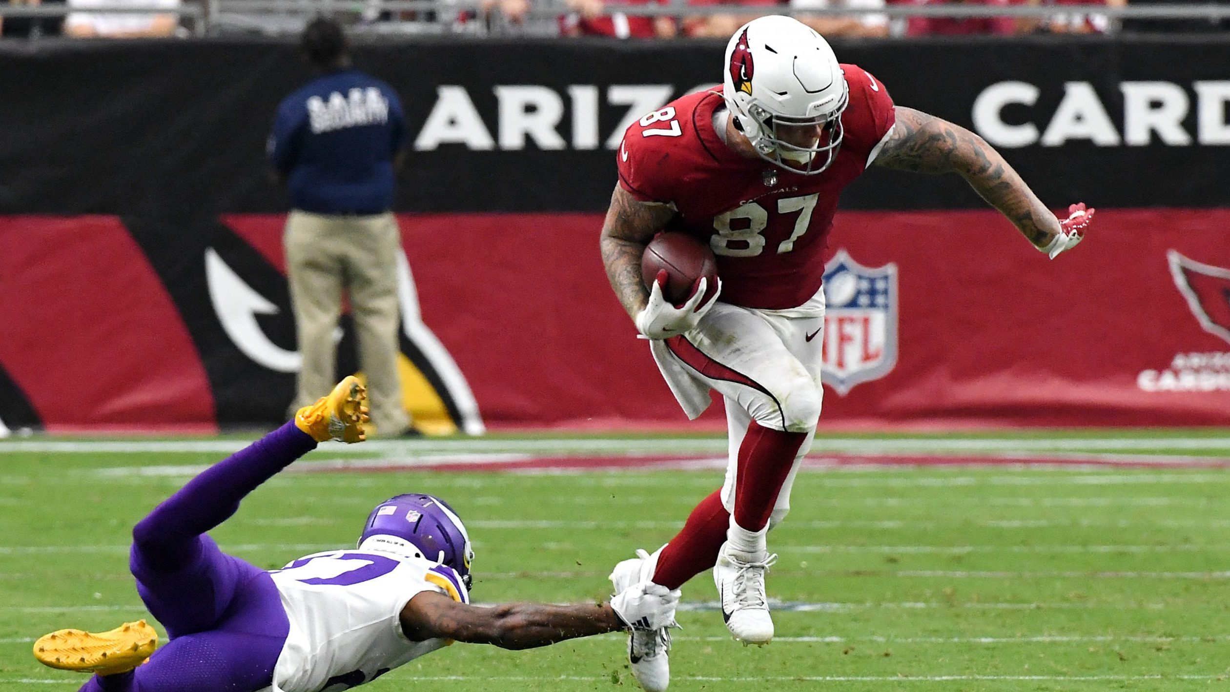 Maxx Williams #87 of the Arizona Cardinals runs with the ball after a reception against the Minneso...