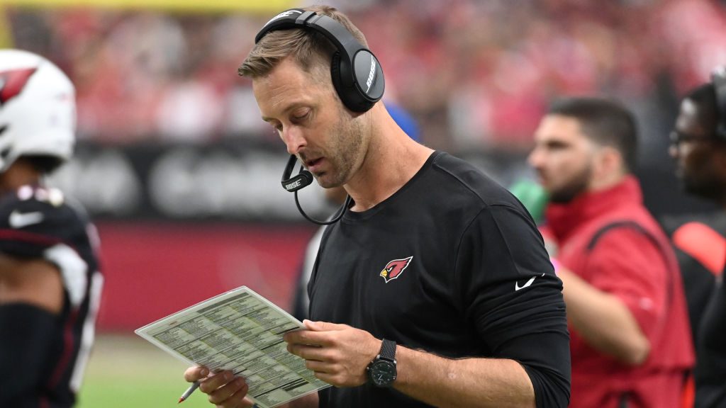 Head coach Kliff Kingsbury of the Arizona Cardinals looks on from the sidelines during a game again...