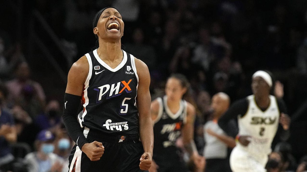 Phoenix Mercury guard Shey Peddy (5) celebrates after the Mercury defeated the Chicago Sky 91-86 in...