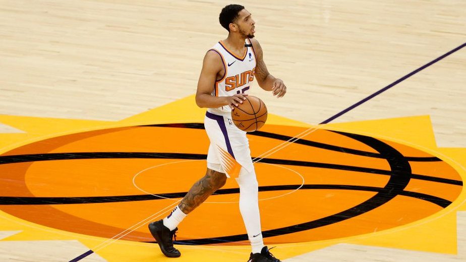 Cameron Payne #15 of the Phoenix Suns handles the ball against the Portland Trail Blazers during th...