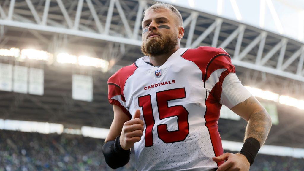 Chris Streveler #15 of the Arizona Cardinals jogs off the field during halftime against the Seattle...