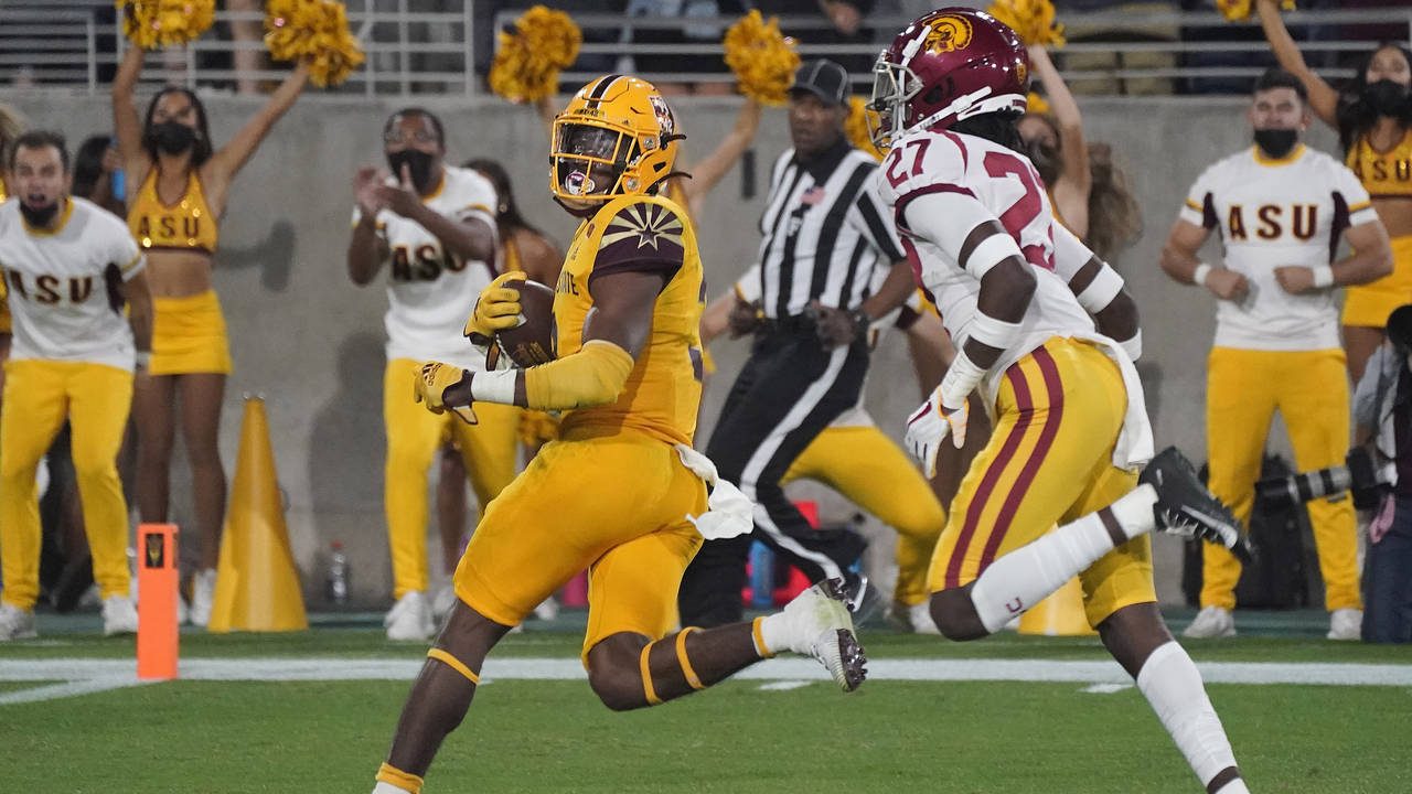Arizona State running back Rachaad White (3) looks back at Southern California safety Calen Bullock...