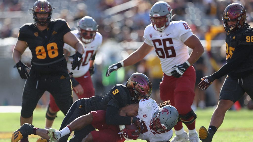 Defensive tackle D.J. Davidson #98 of the Arizona State Sun Devils during the second half of the NC...
