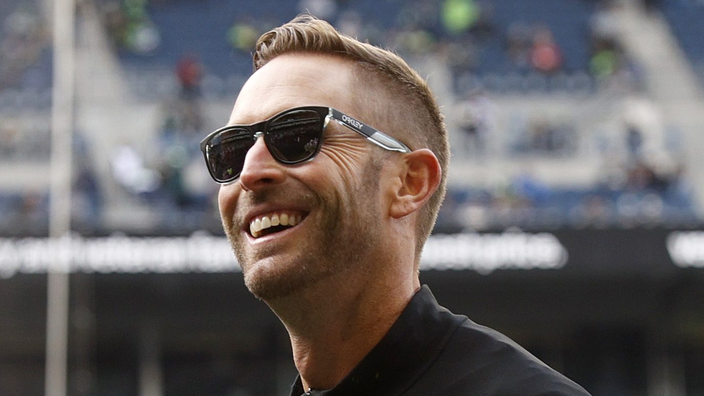 Head coach Kliff Kingsbury of the Arizona Cardinals on the field before the game against the Seattl...