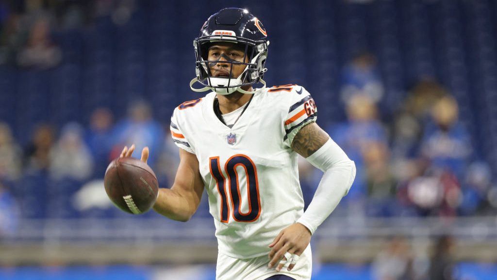 Damiere Byrd #10 of the Chicago Bears warms up prior to the start of the game against the Detroit L...