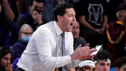 Grand Canyon head coach Bryce Drew calls a play during the first half of an NCAA college basketball...