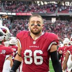 Cardinals TE Zach Ertz announced to the crowd and goes throw high five line 1/09/22 (Jeremy Schnell/Arizona Sports)