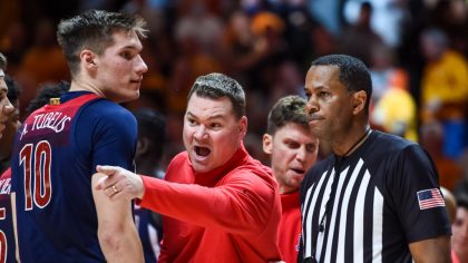 Arizona Wildcats head coach Tommy Lloyd reacts to a call during a game between the Arizona Wildcats...