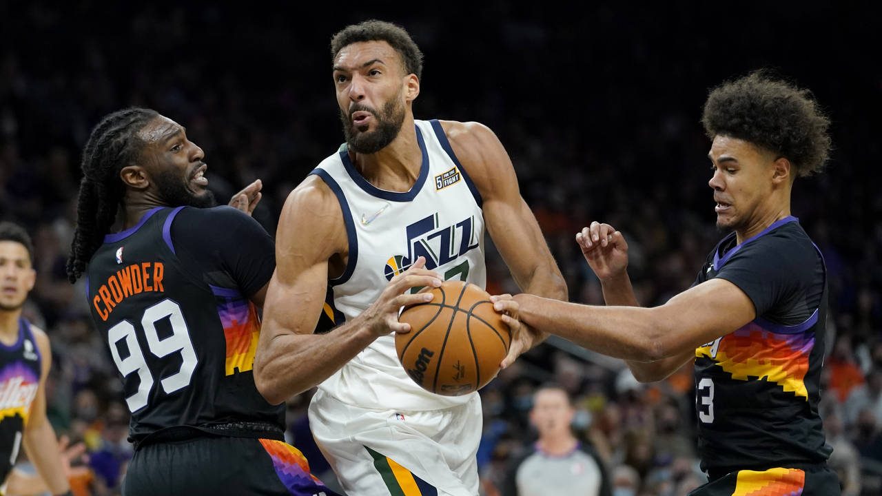 Phoenix Suns show improvement but not enough to beat Utah Jazz