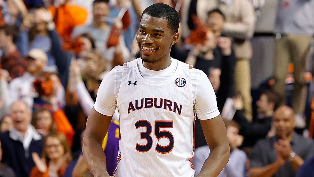Devan Cambridge #35 of the Auburn Tigers reacts after their 91-90 overtime win over the LSU Tigers ...