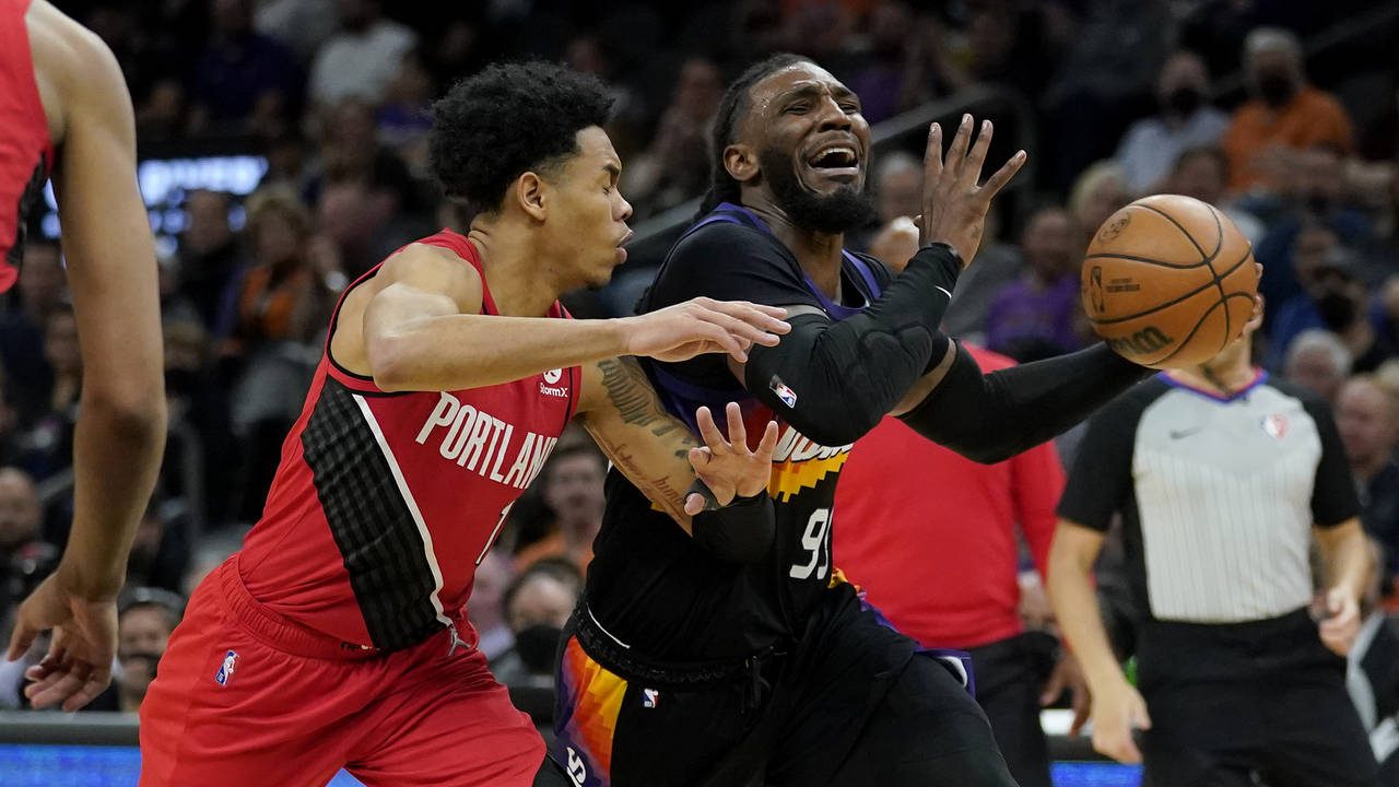Phoenix Suns handle business without their All-Stars vs. depleted Blazers