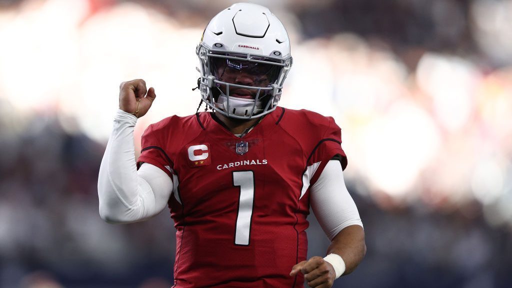 Kyler Murray #1 of the Arizona Cardinals reacts after a play during the first half against the Dall...