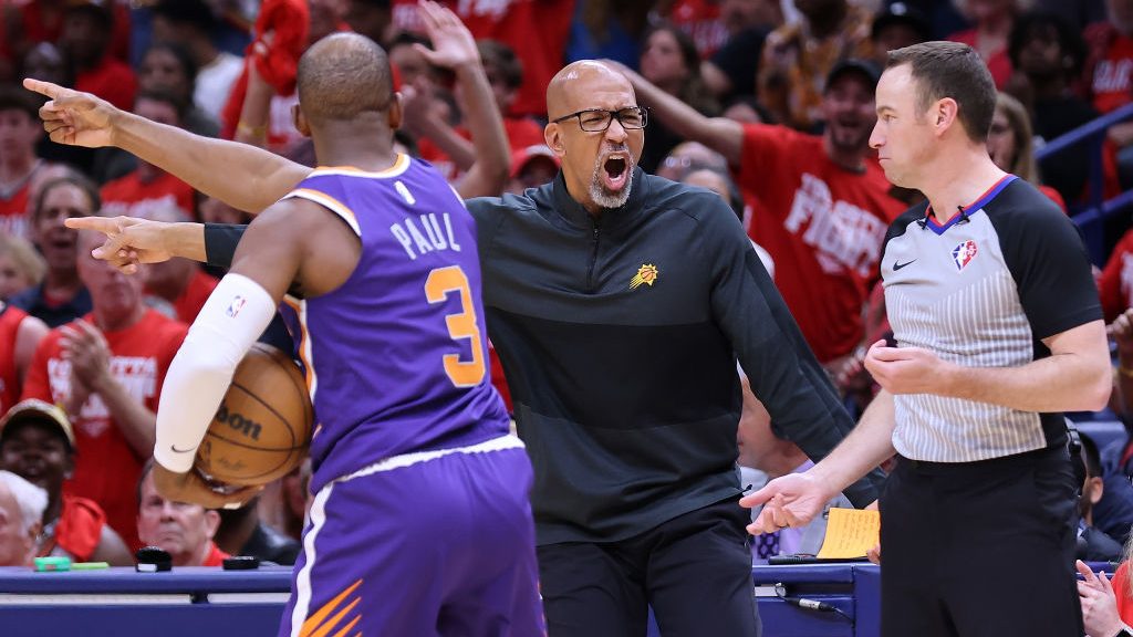 Head coach Monty Williams and Chris Paul #3 of the Phoenix Suns react during the second half of Gam...