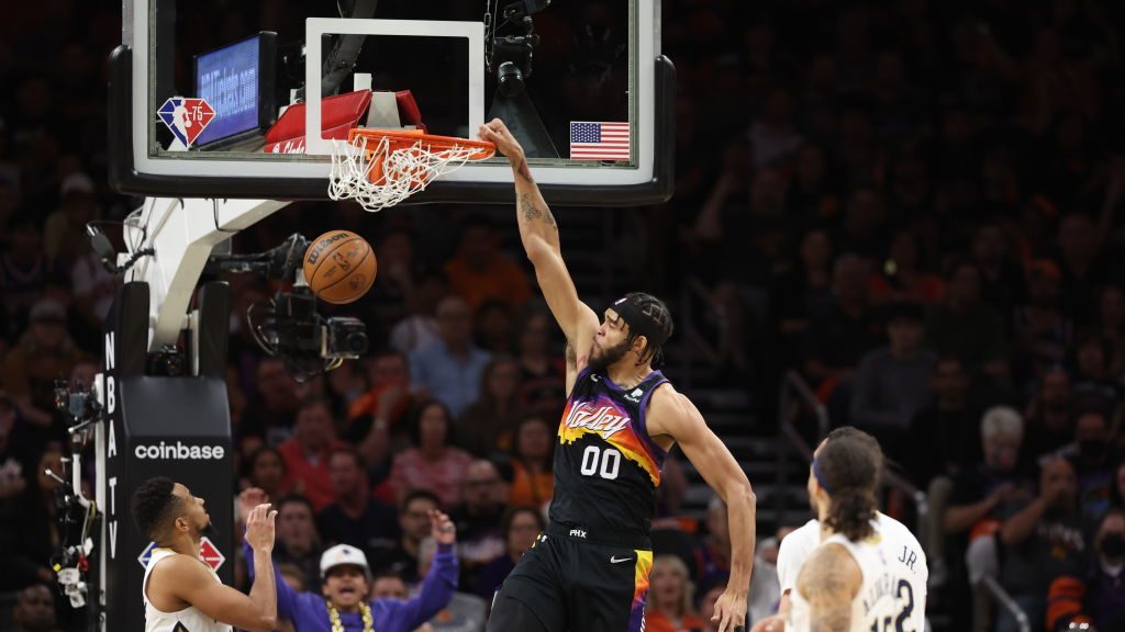 Watch: Suns' JaVale McGee steal, coast-to-coast slam in Game 1 vs. Mavs
