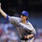 Kansas City Royals starting pitcher Zack Greinke throws against the Arizona Diamondbacks during the first inning of a baseball game Monday, May 23, 2022, in Phoenix. (AP Photo/Ross D. Franklin)