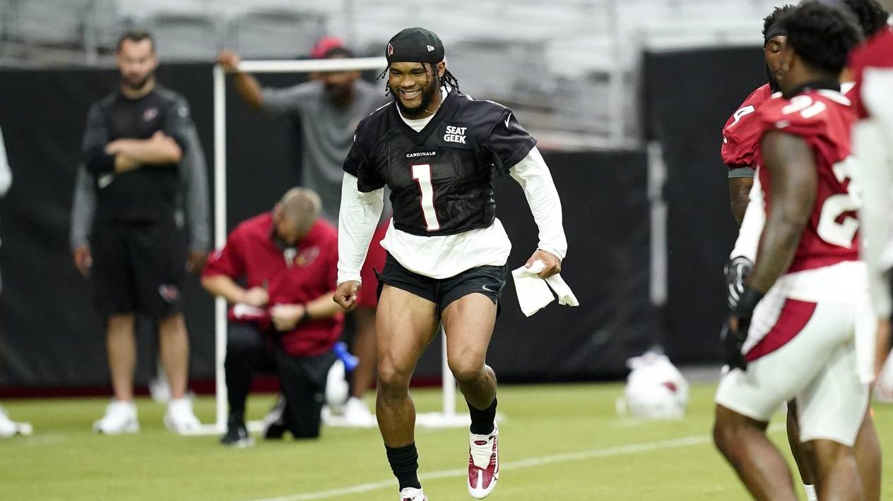Arizona Cardinals quarterback Kyler Murray runs sprints during the NFL football team's training cam...