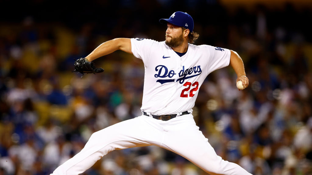 Clayton Kershaw #22 of the Los Angeles Dodgers throws against the Arizona Diamondbacks in the secon...