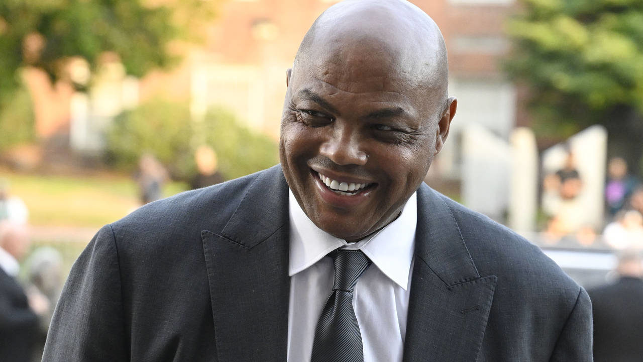 Charles Barkley arrives for the Basketball Hall of Fame enshrinement ceremony in Springfield, Mass,...