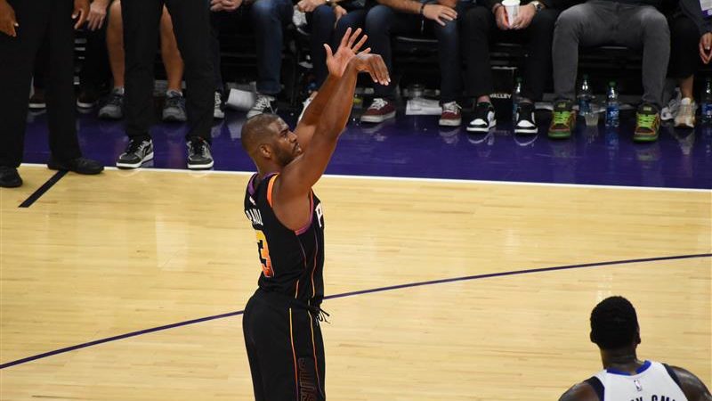 Suns' Monty Williams explains why Chris Paul remained benched in comeback