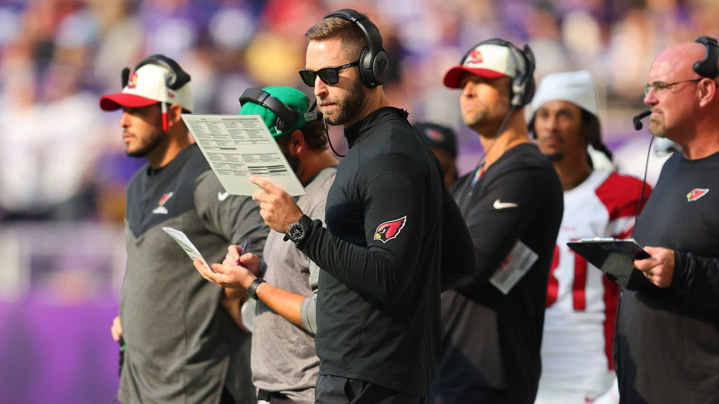 Head coach Kliff Kingsbury of the Arizona Cardinals reacts during the first half against the Minnes...