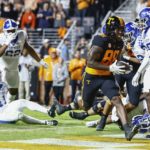 
              Tennessee tight end Princeton Fant (88) runs in for a touchdown during the first half of an NCAA college football game against Kentucky, Saturday, Oct. 29, 2022, in Knoxville, Tenn. (AP Photo/Wade Payne)
            