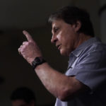 
              Chicago White Sox manager Tony La Russa responds to a question after announcing his retirement from the team due to medical reason before a baseball game between the White Sox and the Minnesota Twins, Monday, Oct. 3, 2022, in Chicago. (AP Photo/Charles Rex Arbogast)
            